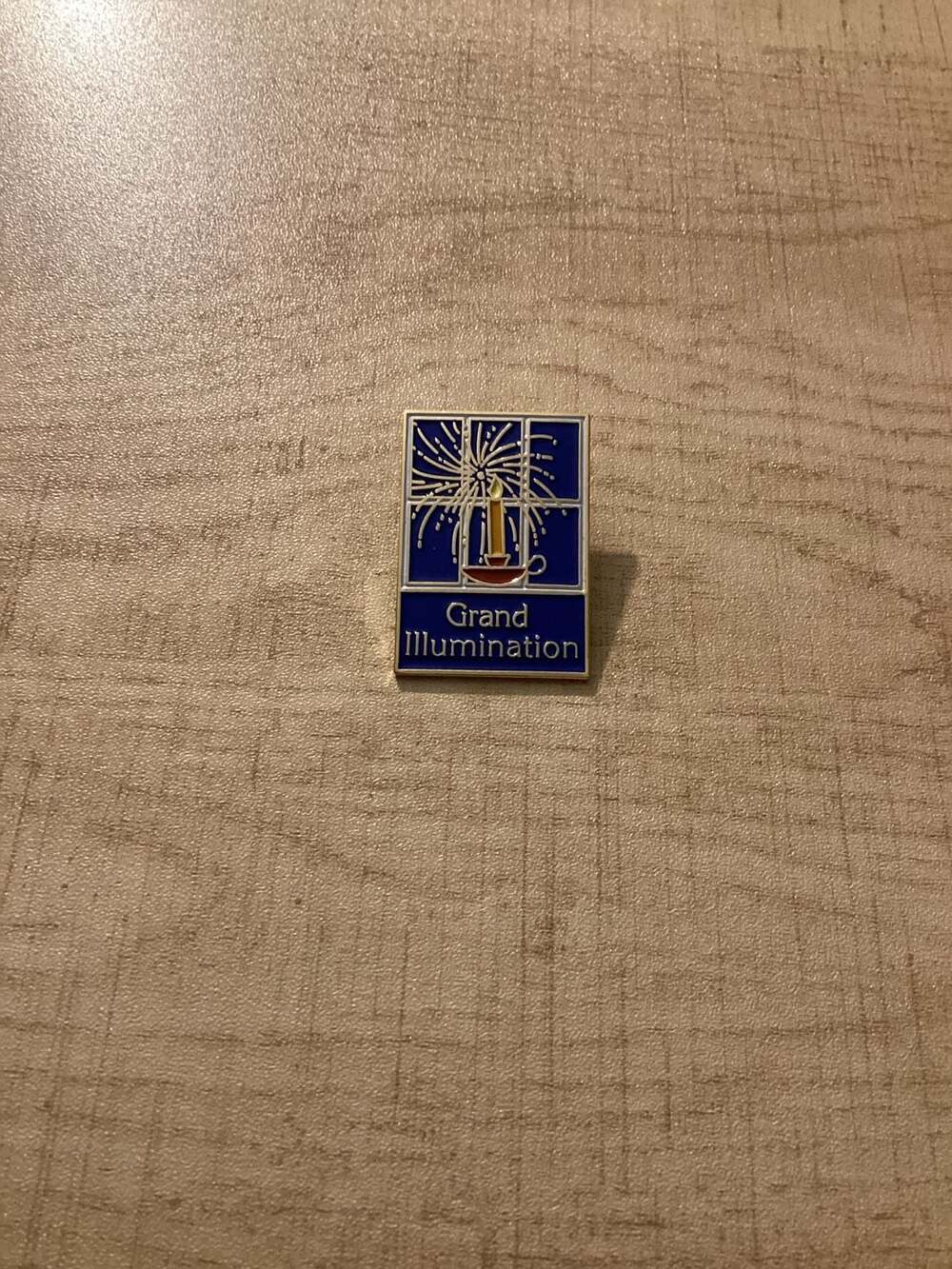 Colonial Williamsburg Grand Illumination Lapel Pin Fireworks Celebration